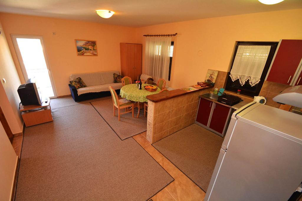 Apartment Rita Tivat Bagian luar foto